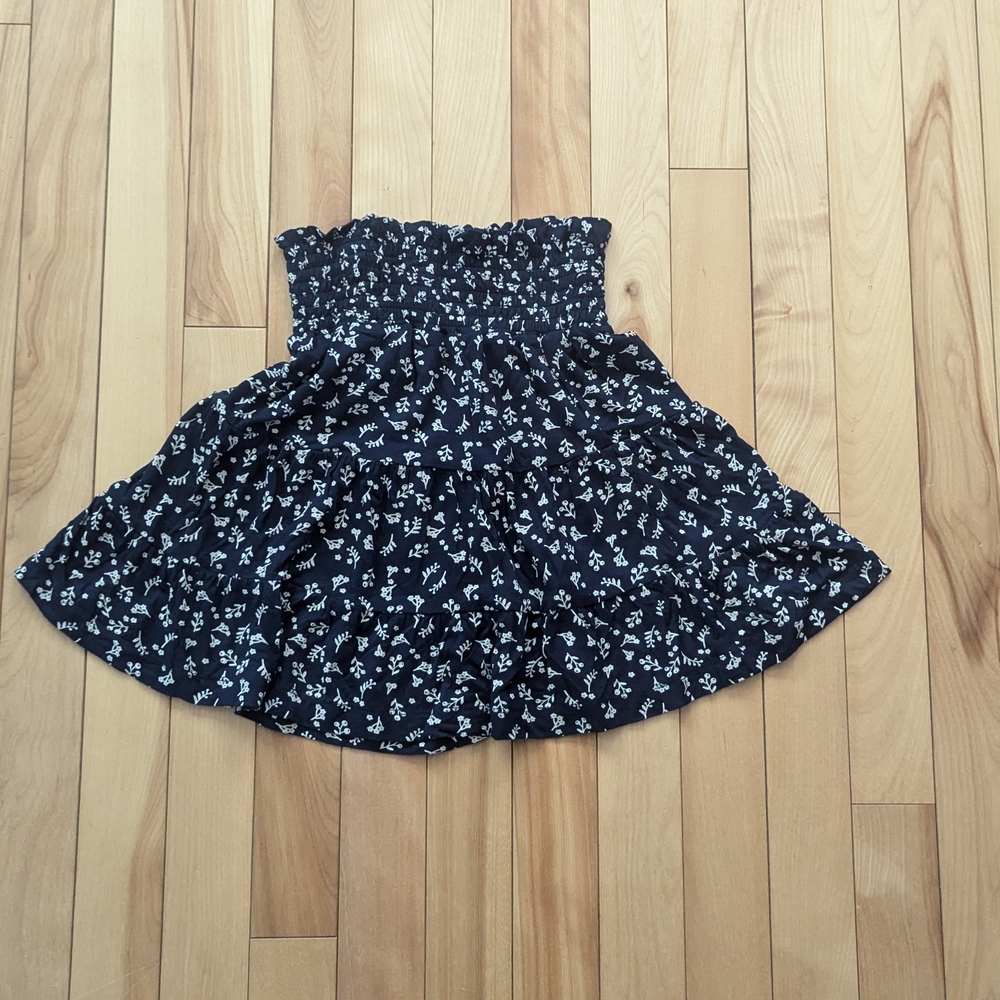 3/15$ Floral Black Skirt